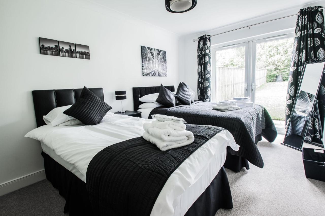 Woodlands Luxury 4 Bedroom Townhouse Cults *